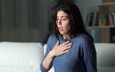 Perbedaan Anxiety dan Panic Attack: Gejala, Penyebab, dan Cara Atasinya